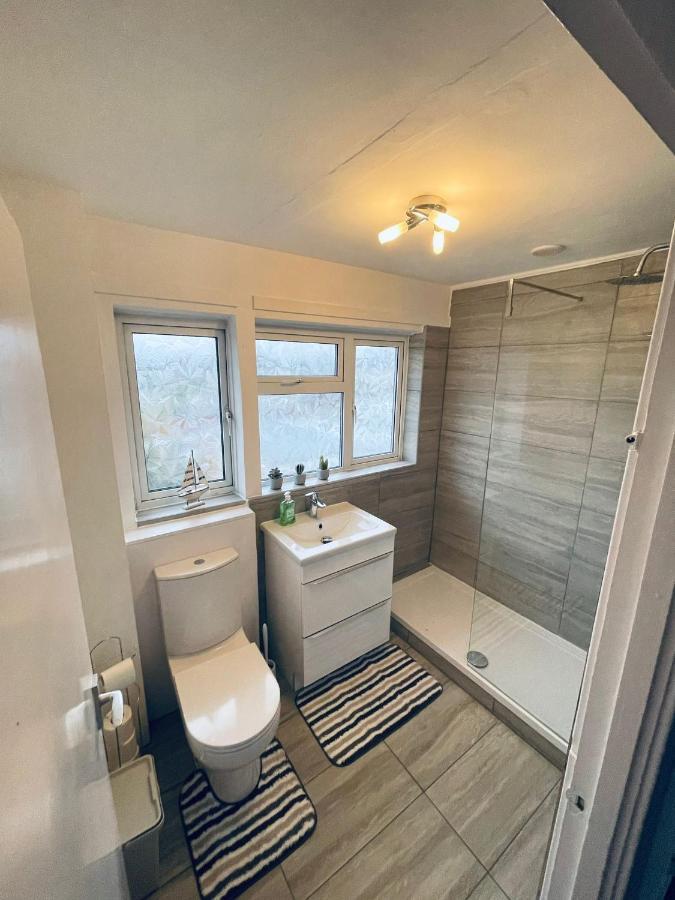 Small Doble, Shared House Filton المظهر الخارجي الصورة